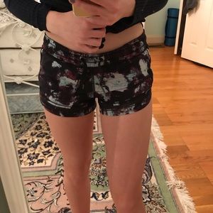 patterned lululemon shorts